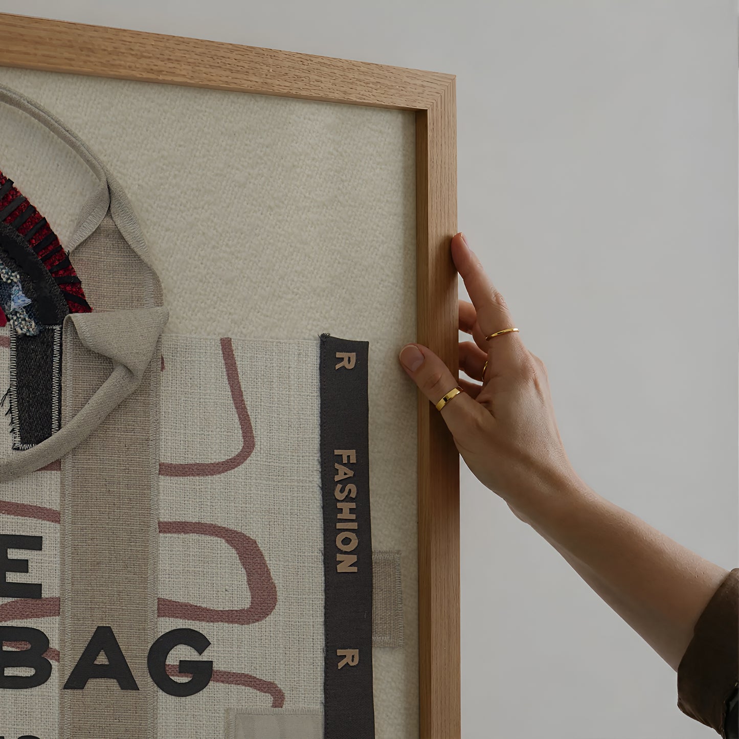 The Bird Bag (2026) by Oscar Arrais