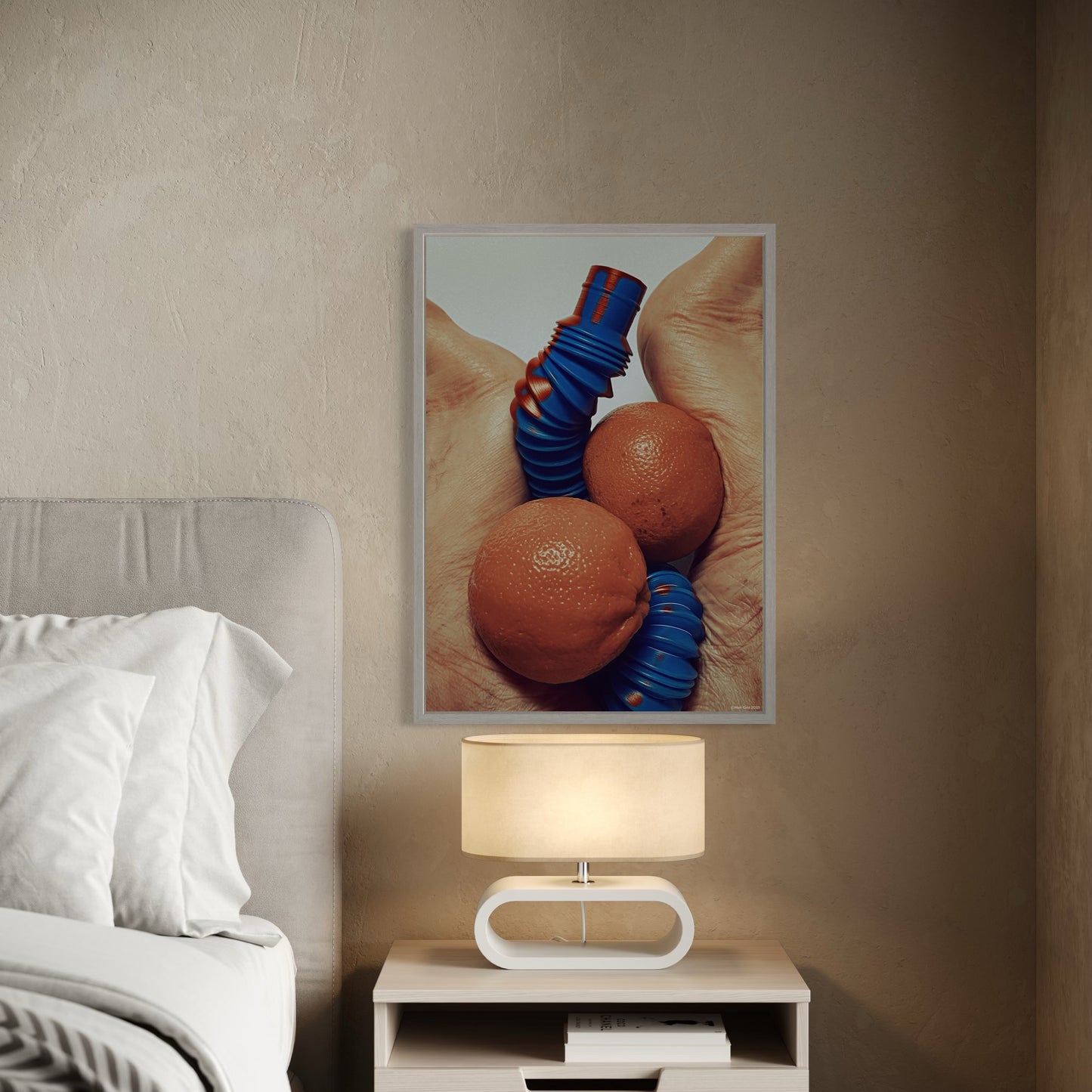 SQUEEZE (2023) by Matt Gold